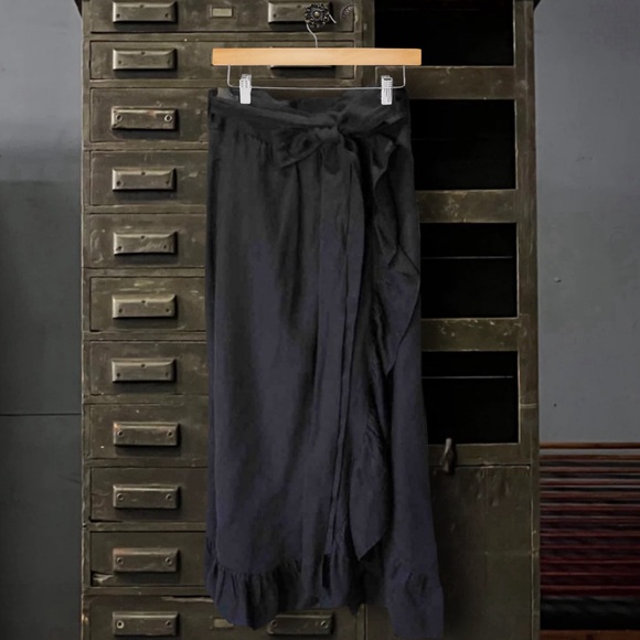 ISABEL MARANT • Isabel Marant Etoile Black Linen Tempster Wrap Skirt - Picture 9 of 9